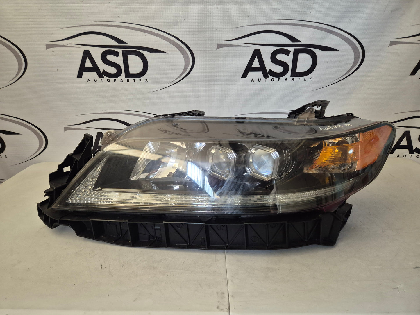 Faro Izquierdo Honda Accord 2013-2015 (doble Lupa)